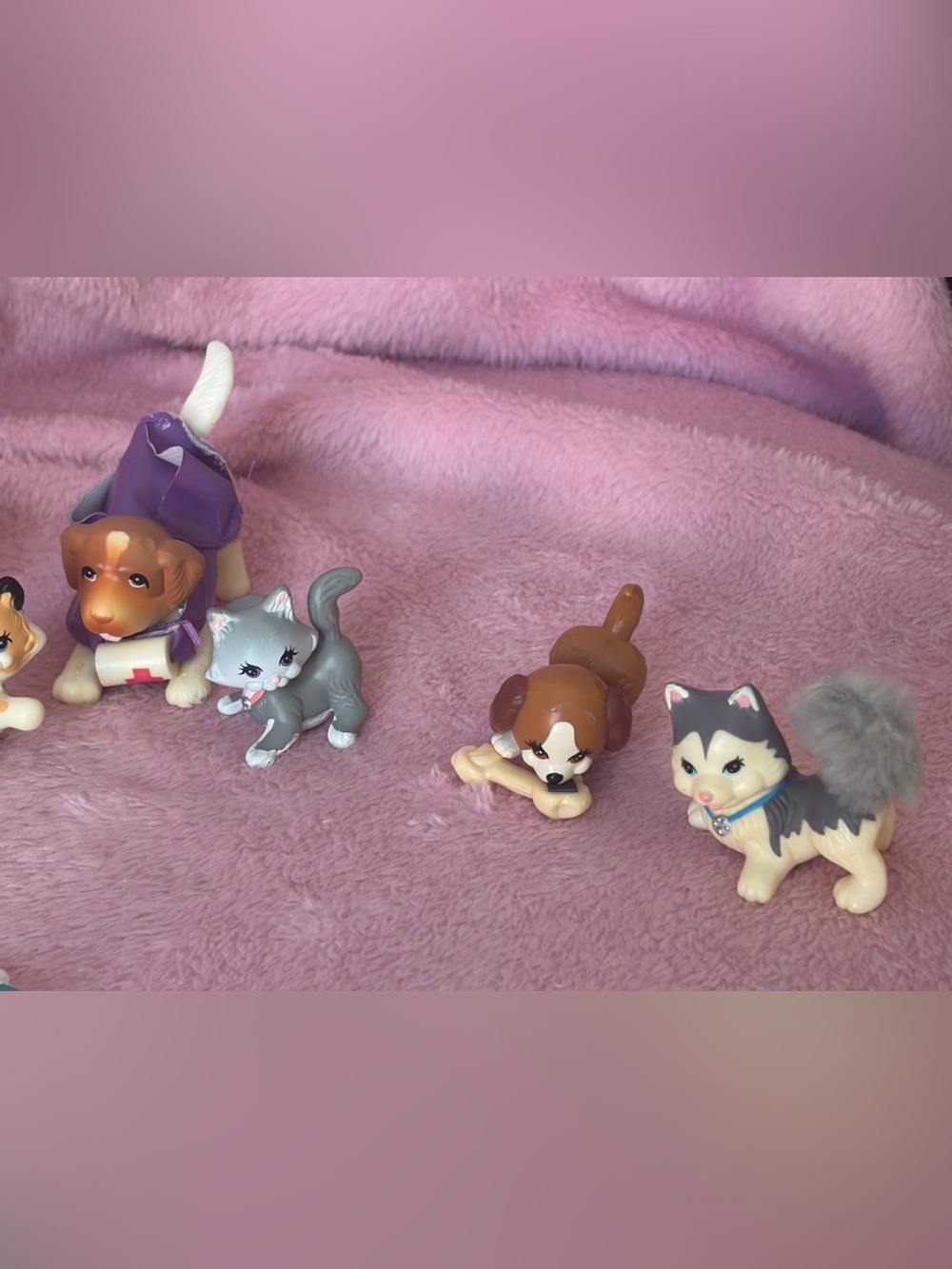 Large lot of vintage Kenner littlest pet shops ( pets and accessories!!!) - Picture 5 of 9